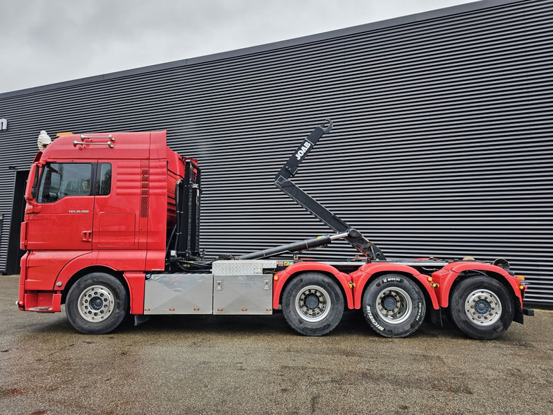 MAN TGX 35.500 / 8x4-4 / ABROLL-KIPPER / HOOKLIFT - Hákový nosič kontajnerov: obrázok 2 MAN TGX 35.500 / 8x4-4 / ABROLL-KIPPER / HOOKLIFT - Hákový nosič kontajnerov: obrázok 2