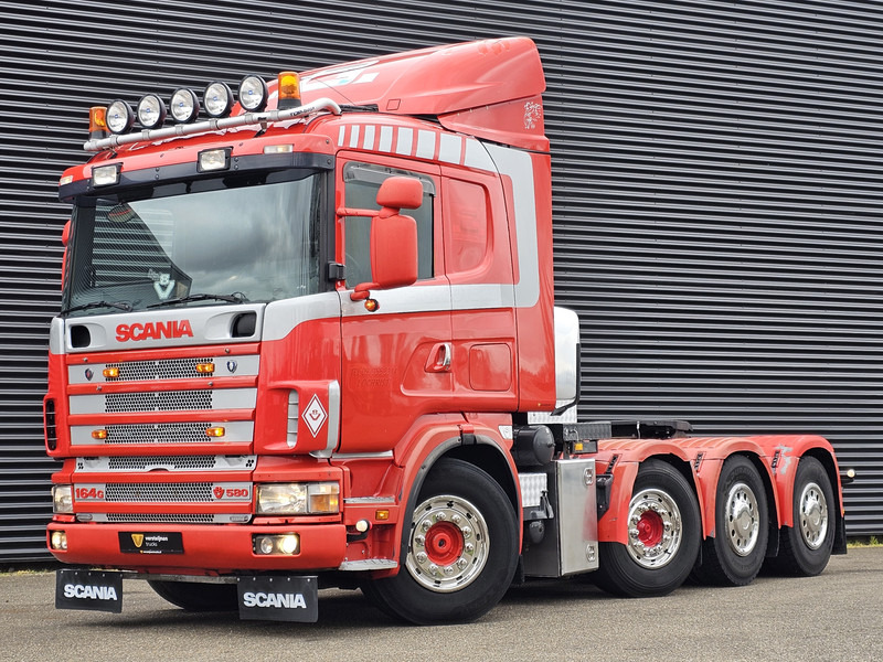 Scania R 164.580 8x4-4 / MANUAL / RETARDER / BIG AXLE / 150T - Ťahač: obrázok 1 Scania R 164.580 8x4-4 / MANUAL / RETARDER / BIG AXLE / 150T - Ťahač: obrázok 1