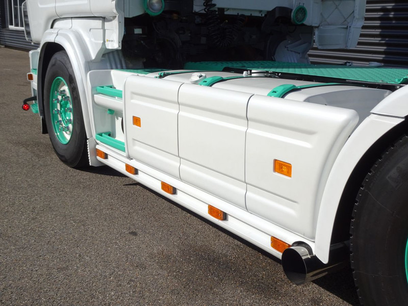 Scania R164.480 4x2 / MANUAL / RETARDER / SHOWTRUCK - Ťahač: obrázok 5 Scania R164.480 4x2 / MANUAL / RETARDER / SHOWTRUCK - Ťahač: obrázok 5