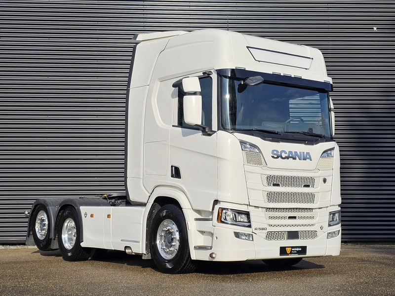 Scania R580 / V8 6X2 / RETARDER / FULL AIR - Ťahač: obrázok 4 Scania R580 / V8 6X2 / RETARDER / FULL AIR - Ťahač: obrázok 4