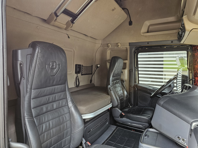Leasing Scania R730 V8 4x2 TOPLINE / FULL AIR / RETARDER / HYDRAULIC Scania R730 V8 4x2 TOPLINE / FULL AIR / RETARDER / HYDRAULIC: obrázok 9 Leasing Scania R730 V8 4x2 TOPLINE / FULL AIR / RETARDER / HYDRAULIC Scania R730 V8 4x2 TOPLINE / FULL AIR / RETARDER / HYDRAULIC: obrázok 9