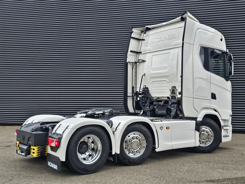 Scania S660 V8 6x2/4 / 2 x PTO / PARKING COOLER / FULL AIR - Ťahač: obrázok 2 Scania S660 V8 6x2/4 / 2 x PTO / PARKING COOLER / FULL AIR - Ťahač: obrázok 2