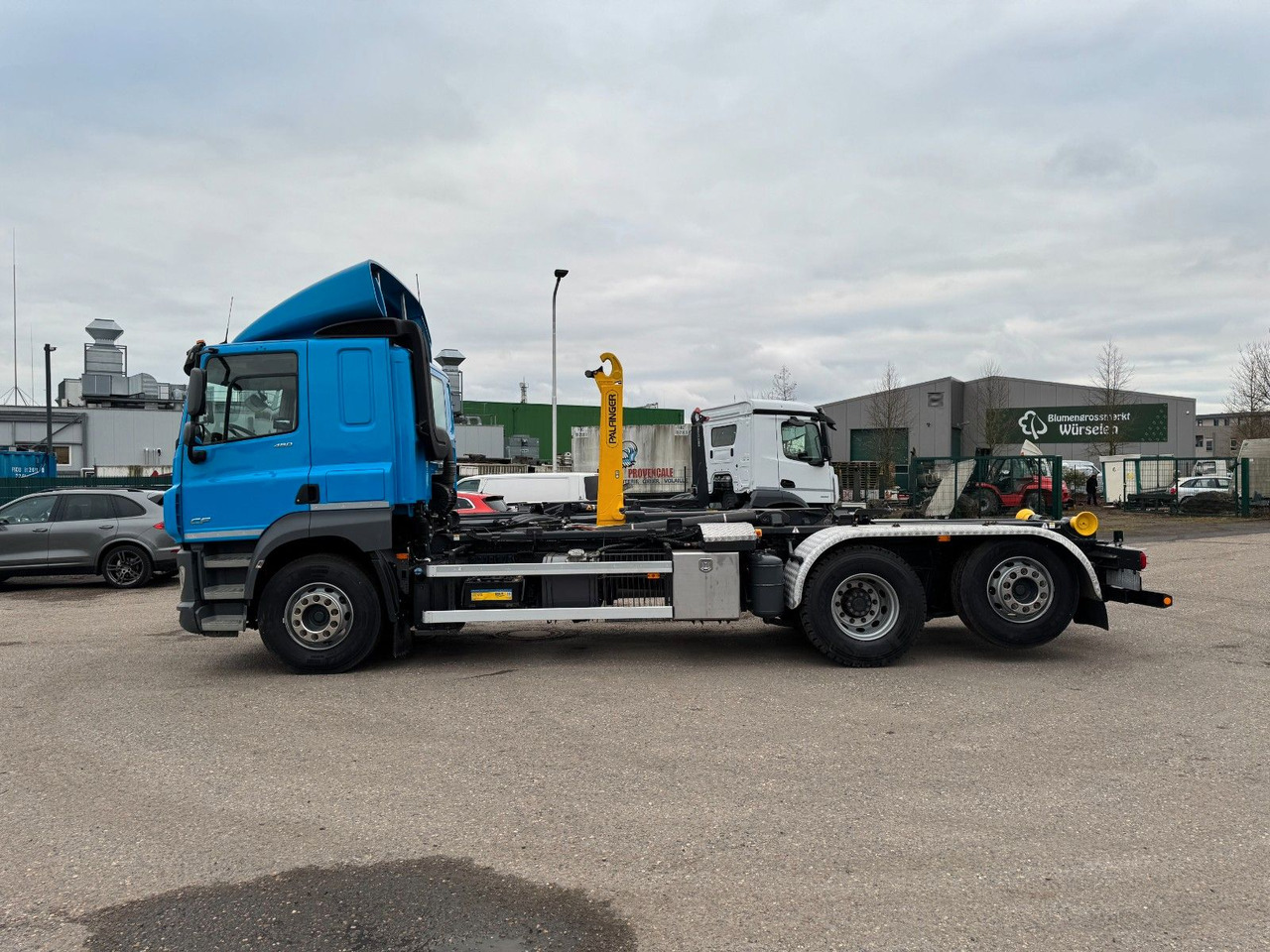 DAF CF 480 6X2 Abroller Funk 8 Stück neue Pirelli DAF CF 480 6X2 Abroller Funk 8 Stück neue Pirelli - Hákový nosič kontajnerov: obrázok 5 DAF CF 480 6X2 Abroller Funk 8 Stück neue Pirelli DAF CF 480 6X2 Abroller Funk 8 Stück neue Pirelli - Hákový nosič kontajnerov: obrázok 5