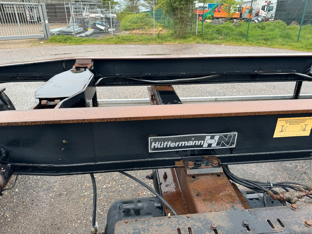 Hüffermann 2 Achs Abrollanhänger mit Schlitten - Hákový/ Ramenový nosič přívěs: obrázok 4 Hüffermann 2 Achs Abrollanhänger mit Schlitten - Hákový/ Ramenový nosič přívěs: obrázok 4