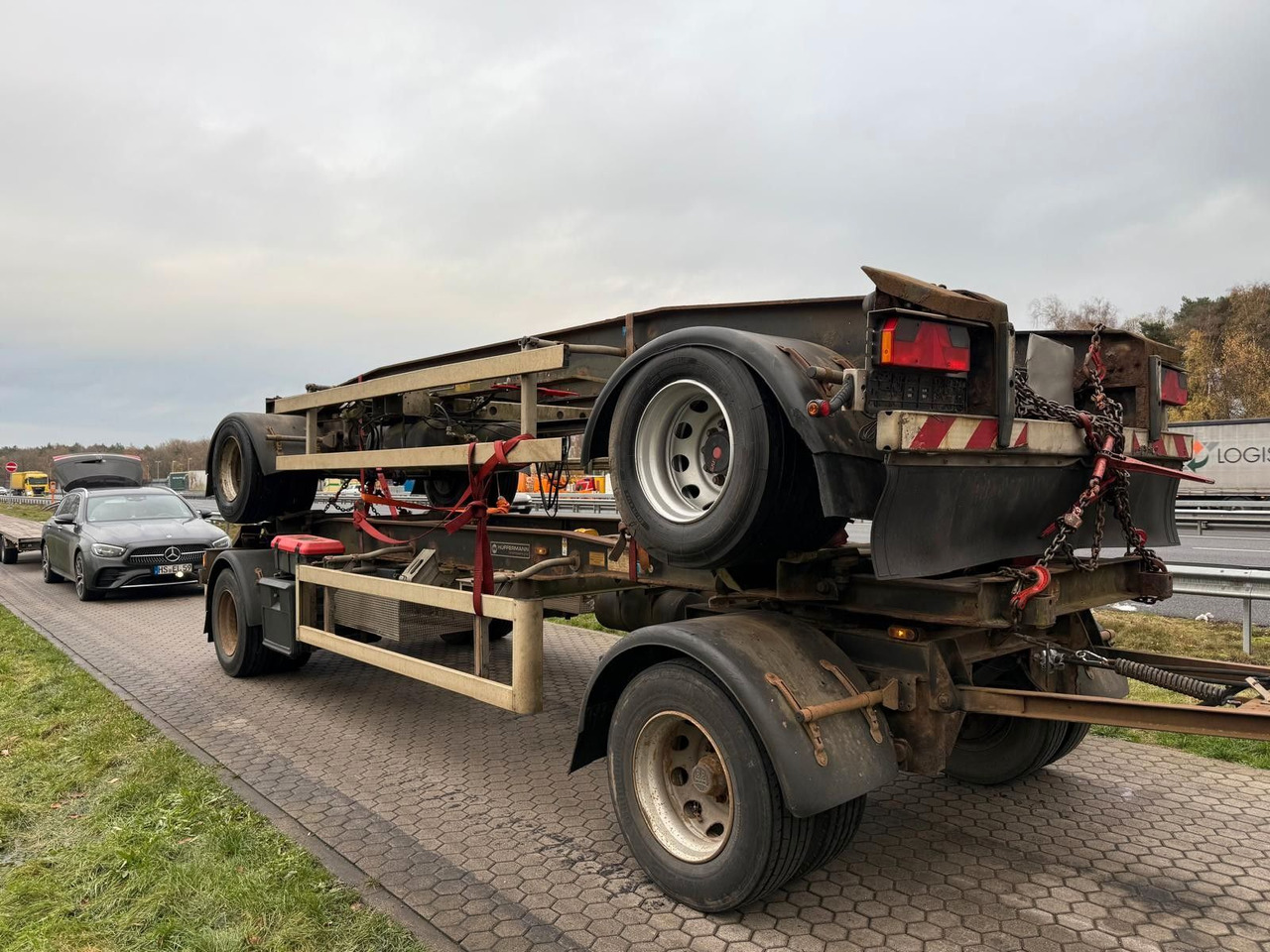 Hüffermann HSA 18.70 Schlittenabroller Containeranhänger 2x - Hákový/ Ramenový nosič přívěs: obrázok 1 Hüffermann HSA 18.70 Schlittenabroller Containeranhänger 2x - Hákový/ Ramenový nosič přívěs: obrázok 1