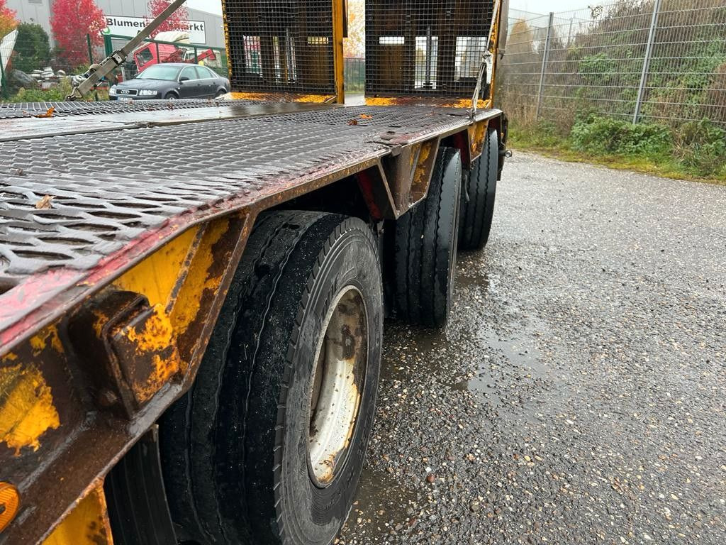 Náves podvalník Langendorf Tiefbett mit Rampen Hydraulisch Langendorf Tiefbett mit Rampen Hydraulisch: obrázok 7 Náves podvalník Langendorf Tiefbett mit Rampen Hydraulisch Langendorf Tiefbett mit Rampen Hydraulisch: obrázok 7