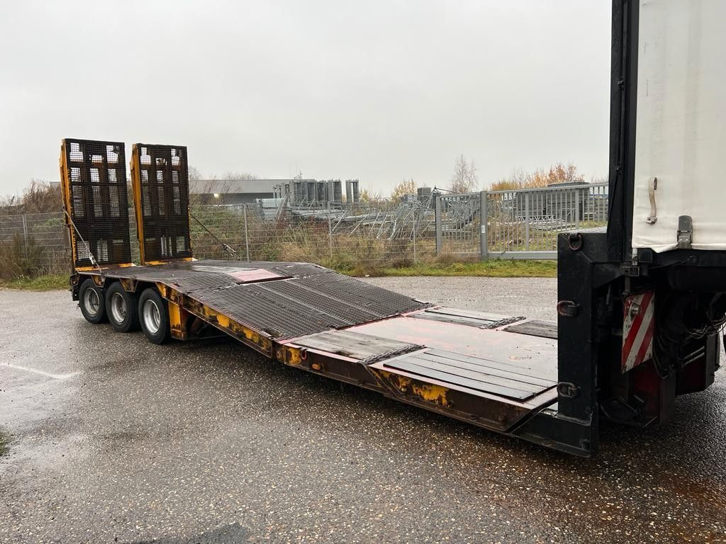 Náves podvalník Langendorf Tiefbett mit Rampen Hydraulisch Langendorf Tiefbett mit Rampen Hydraulisch: obrázok 12 Náves podvalník Langendorf Tiefbett mit Rampen Hydraulisch Langendorf Tiefbett mit Rampen Hydraulisch: obrázok 12