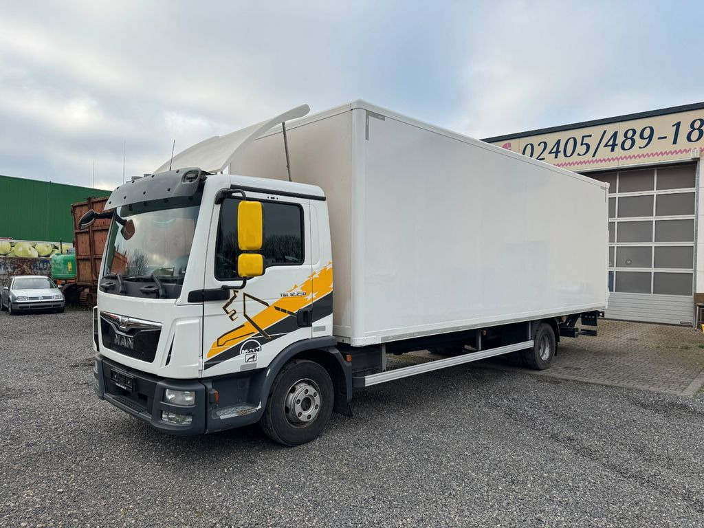 MAN 12.250 4X2 Koffer LBW Klima Diff.Sperre AHK - Skříňový nákladní auto: obrázok 1 MAN 12.250 4X2 Koffer LBW Klima Diff.Sperre AHK - Skříňový nákladní auto: obrázok 1