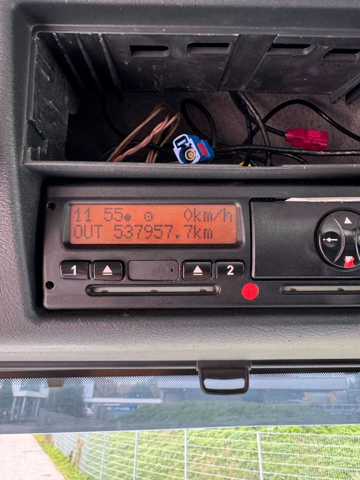 MAN 26.440 6X2 Multilift Abroller - Hákový nosič kontajnerov: obrázok 2 MAN 26.440 6X2 Multilift Abroller - Hákový nosič kontajnerov: obrázok 2