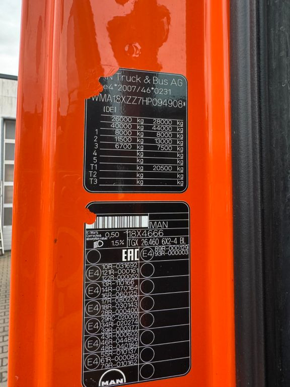 MAN 26.460 6X2 Retarder Klima Navigation guter Zust. MAN 26.460 6X2 Retarder Klima Navigation guter Zust. - Hákový nosič kontajnerov: obrázok 3 MAN 26.460 6X2 Retarder Klima Navigation guter Zust. MAN 26.460 6X2 Retarder Klima Navigation guter Zust. - Hákový nosič kontajnerov: obrázok 3