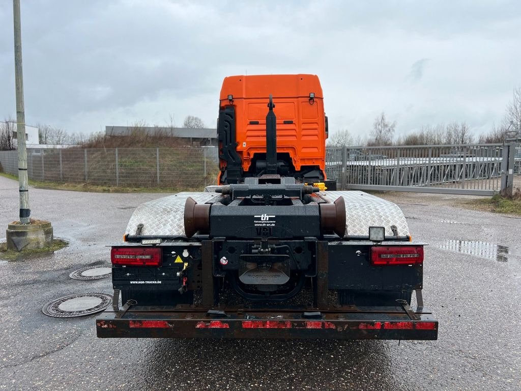 Hákový nosič kontajnerov MAN 26.460 6X2 Retarder Klima Navigation guter Zust.: obrázok 14