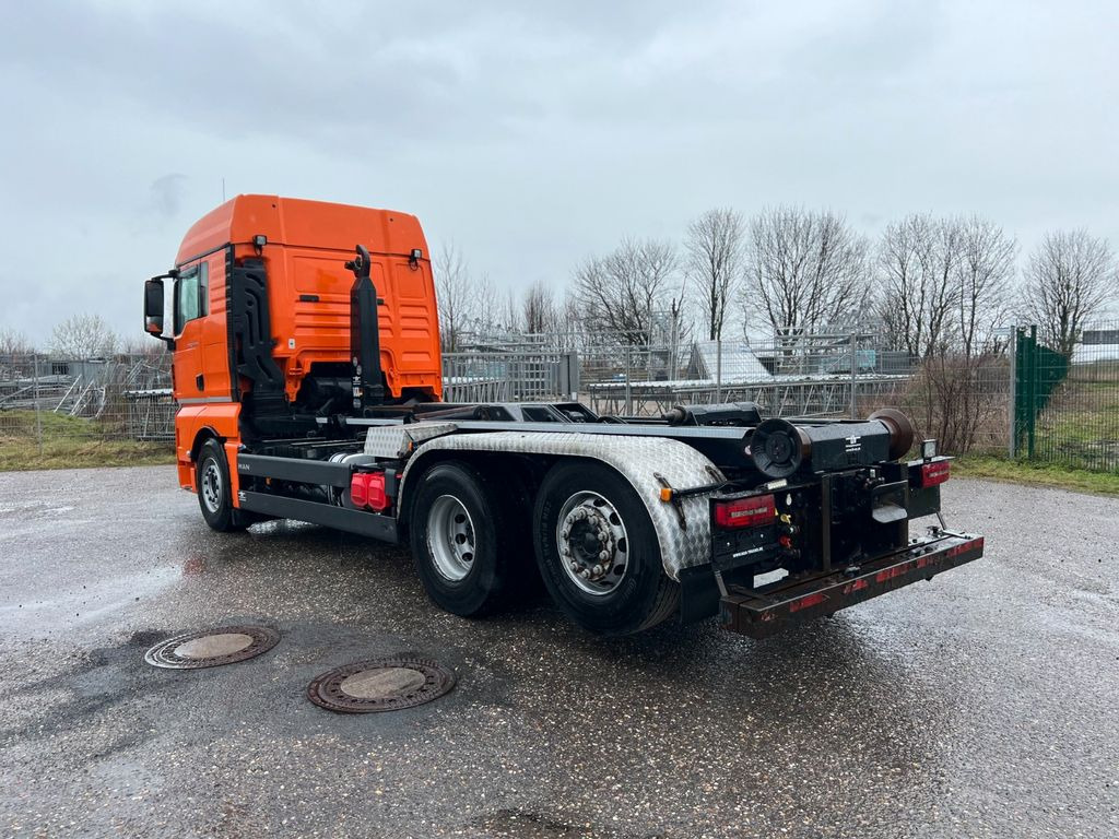 Hákový nosič kontajnerov MAN 26.460 6X2 Retarder Klima Navigation guter Zust.: obrázok 13