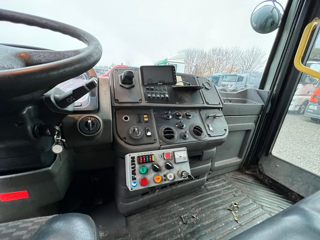 MAN 28.350 6X2 als Fahrgestell mit oder ohne Aufbau MAN 28.350 6X2 als Fahrgestell mit oder ohne Aufbau - Podvozek s kabinou: obrázok 5 MAN 28.350 6X2 als Fahrgestell mit oder ohne Aufbau MAN 28.350 6X2 als Fahrgestell mit oder ohne Aufbau - Podvozek s kabinou: obrázok 5