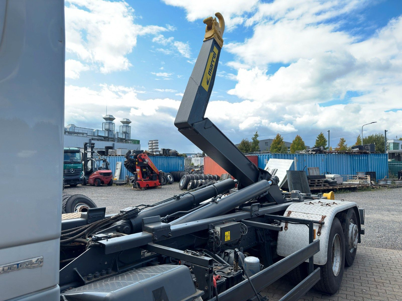 Marell Abrollkipperaufbau 3 Achser - Hákový nosič kontajnerov: obrázok 3 Marell Abrollkipperaufbau 3 Achser - Hákový nosič kontajnerov: obrázok 3