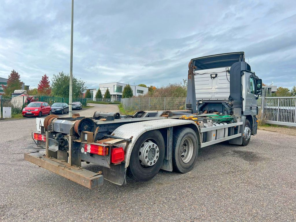 Mercedes-Benz 2544 6X2 VDL Abroller Klima & Retarder Mercedes-Benz 2544 6X2 VDL Abroller Klima & Retarder - Hákový nosič kontajnerov: obrázok 4 Mercedes-Benz 2544 6X2 VDL Abroller Klima & Retarder Mercedes-Benz 2544 6X2 VDL Abroller Klima & Retarder - Hákový nosič kontajnerov: obrázok 4