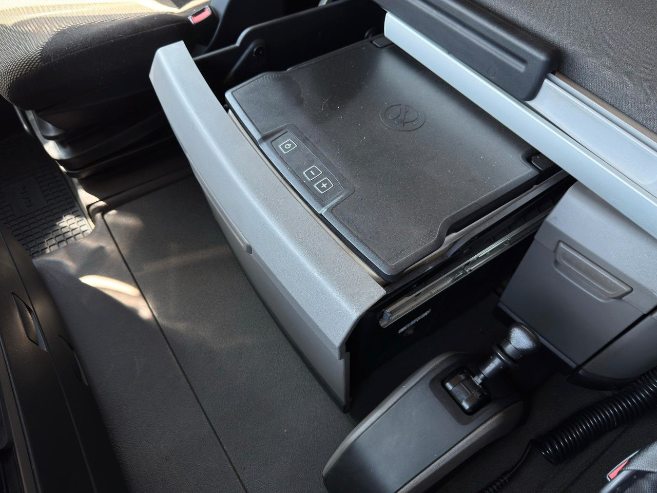 Ťahač MAN 18.460 4x2 Kipphydr. | Standheiz. | Top Zustand: obrázok 16 Ťahač MAN 18.460 4x2 Kipphydr. | Standheiz. | Top Zustand: obrázok 16