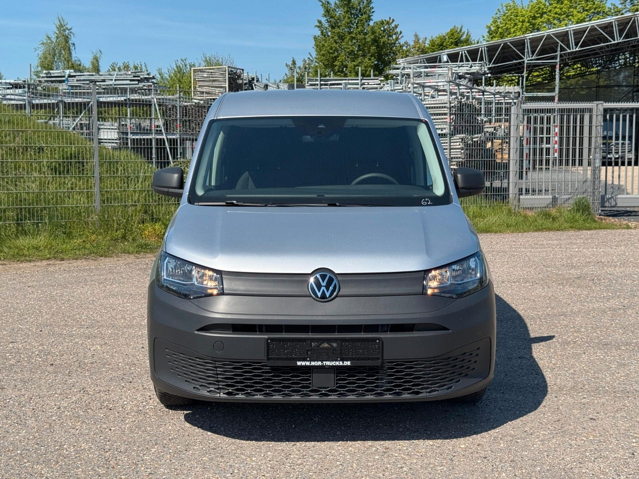 Volkswagen Caddy 4x2 | Klima | AHK | PDC | Spurhalteass. - Mikrobus: obrázok 2 Volkswagen Caddy 4x2 | Klima | AHK | PDC | Spurhalteass. - Mikrobus: obrázok 2