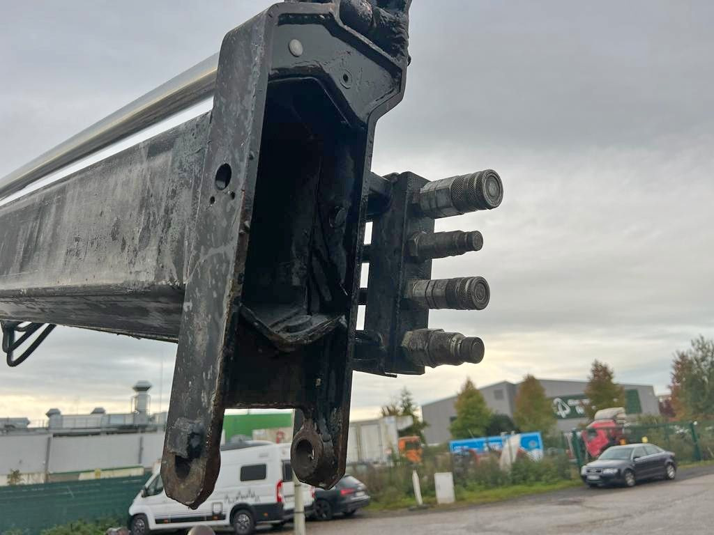 Hákový nosič kontajnerov, Auto s hydraulickou rukou Volvo FM 400 6X4 Abroller & Kran Terex 125.2: obrázok 13