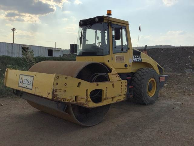 Bomag BW219DH-4 - Kompaktor: obrázok 1 Bomag BW219DH-4 - Kompaktor: obrázok 1