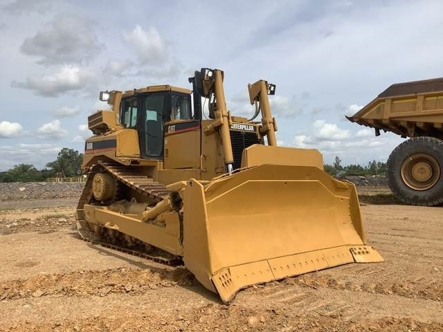 CAT D8R - Buldozér: obrázok 4 CAT D8R - Buldozér: obrázok 4