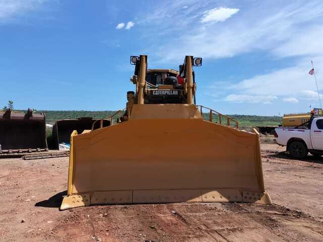 CAT D8T - Buldozér: obrázok 3 CAT D8T - Buldozér: obrázok 3