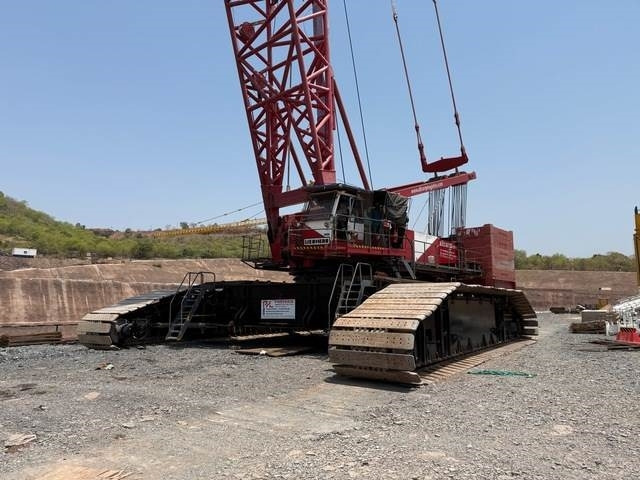 Liebherr LR1650 - Pásový žeriav: obrázok 1 Liebherr LR1650 - Pásový žeriav: obrázok 1