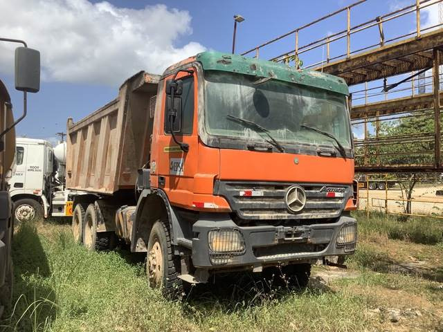 Mercedes-Benz ACTROS 3341 - Sklápač: obrázok 4 Mercedes-Benz ACTROS 3341 - Sklápač: obrázok 4