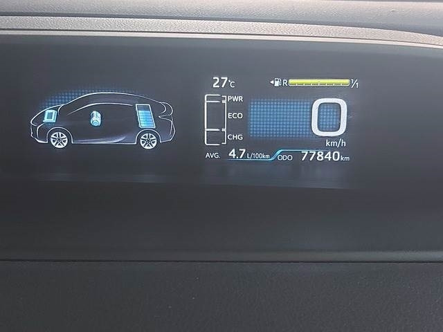 Toyota Prius Hybrid - Automobil: obrázok 5 Toyota Prius Hybrid - Automobil: obrázok 5