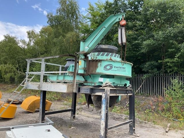 Pilot Crushtec VS200 - Drvič: obrázok 3 Pilot Crushtec VS200 - Drvič: obrázok 3