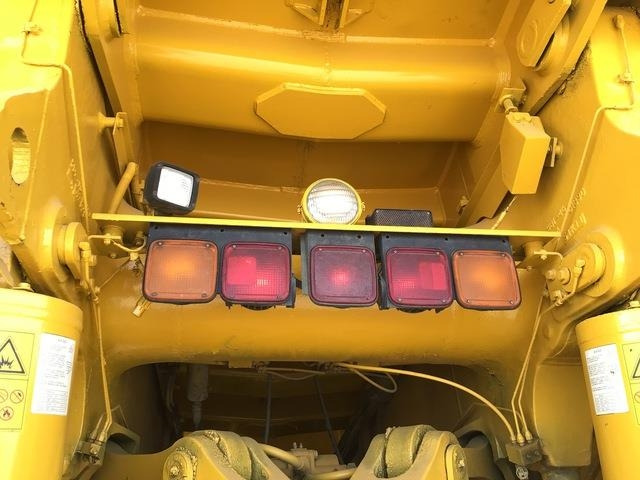 Pevný damper Komatsu HD785-5: obrázok 10