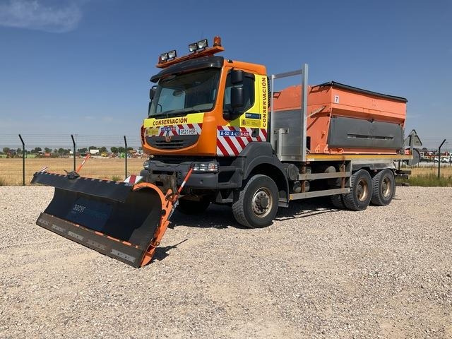 Renault Kerax 430DXI - Vozidlo na odpratávanie snehu: obrázok 1 Renault Kerax 430DXI - Vozidlo na odpratávanie snehu: obrázok 1