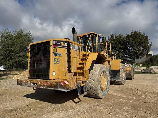 CAT 988G - Kolesový nakladač: obrázok 4 CAT 988G - Kolesový nakladač: obrázok 4