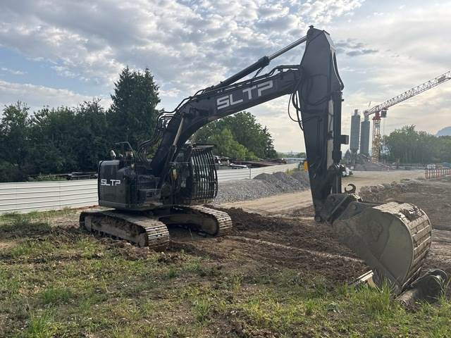 Hitachi ZX225USLC-6 - Pásové rýpadlo: obrázok 5 Hitachi ZX225USLC-6 - Pásové rýpadlo: obrázok 5