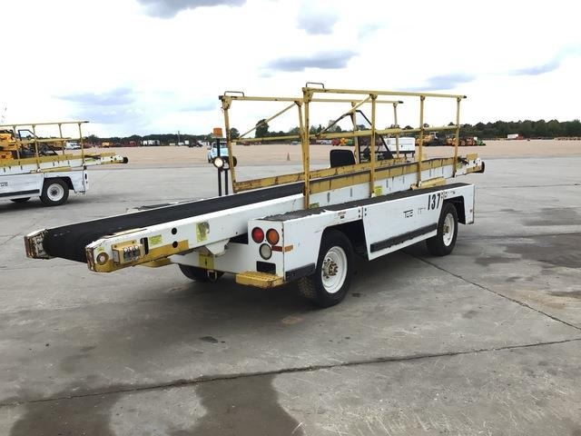 Tug T660-1 - Vozidlo s dopravným pásom: obrázok 3 Tug T660-1 - Vozidlo s dopravným pásom: obrázok 3