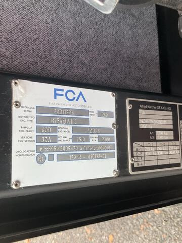 Zametacie vozidlo Kärcher PF-E - MC250: obrázok 7