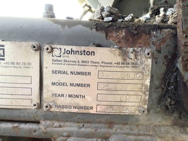 Mitsubishi Canter - Zametacie vozidlo: obrázok 5 Mitsubishi Canter - Zametacie vozidlo: obrázok 5