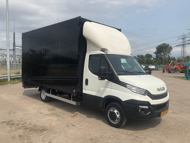 Iveco Daily 35-40C - Furgon: obrázok 4 Iveco Daily 35-40C - Furgon: obrázok 4