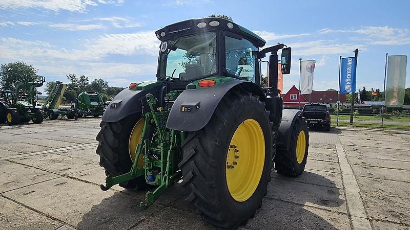 John Deere 6175R - Traktor: obrázok 5 John Deere 6175R - Traktor: obrázok 5