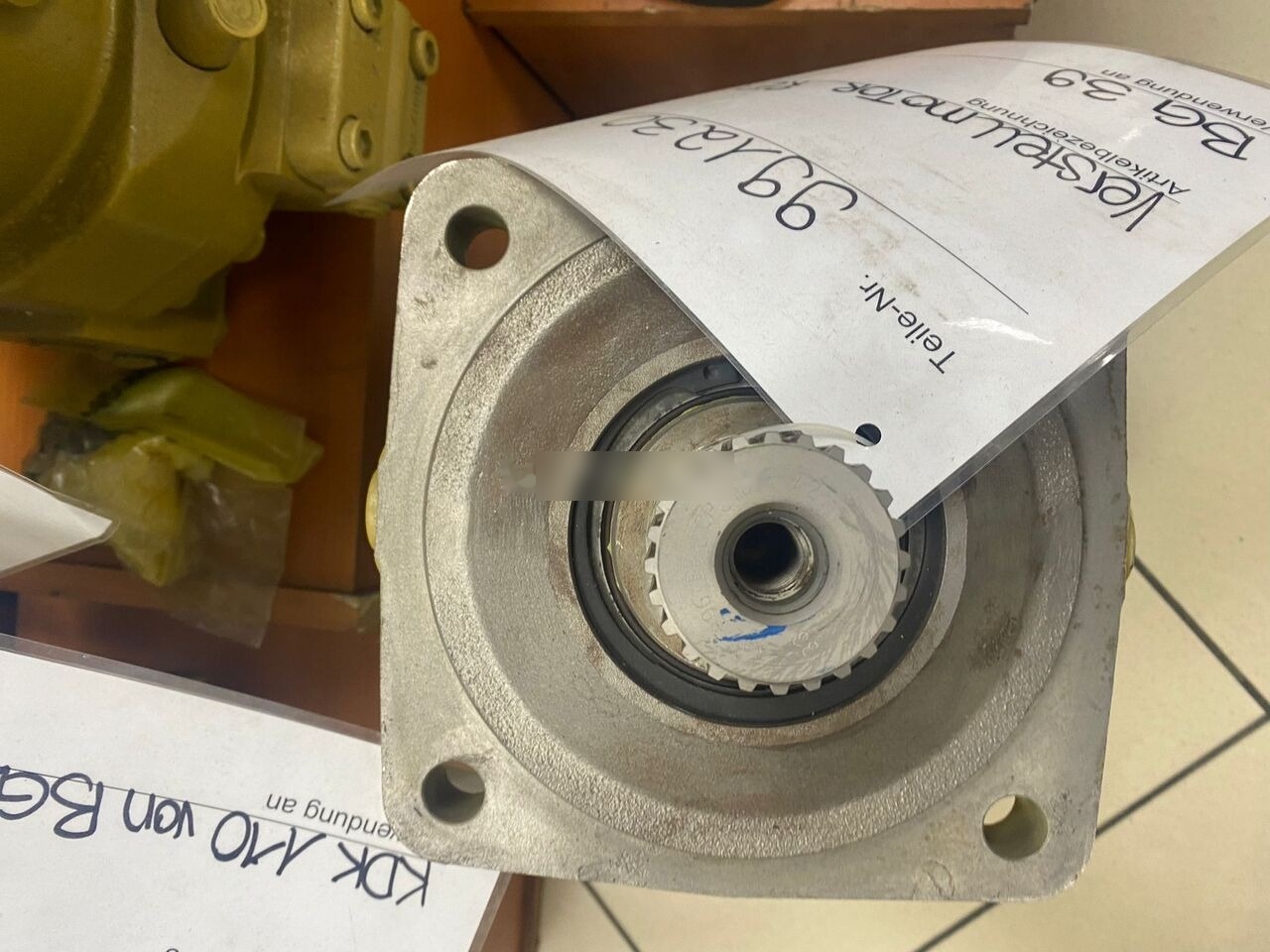 Rexroth KDK110 VON BGM, 35 R902170107 for pile driver - Hydraulický motor: obrázok 4 Rexroth KDK110 VON BGM, 35 R902170107 for pile driver - Hydraulický motor: obrázok 4