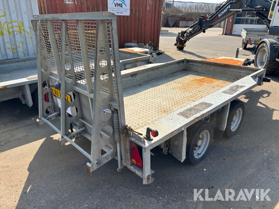 Maskintrailer Igor Williams 3500 kg Alu bund - Príves: obrázok 5 Maskintrailer Igor Williams 3500 kg Alu bund - Príves: obrázok 5