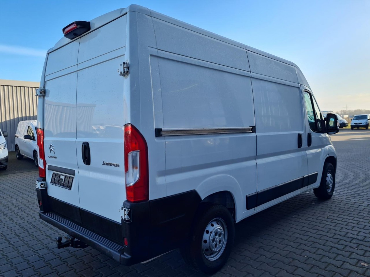 Citroen Jumper 33 Kasten L2H2 AHK KLIMA KAMERA TEMPOMAT - Malá dodávka: obrázok 4 Citroen Jumper 33 Kasten L2H2 AHK KLIMA KAMERA TEMPOMAT - Malá dodávka: obrázok 4