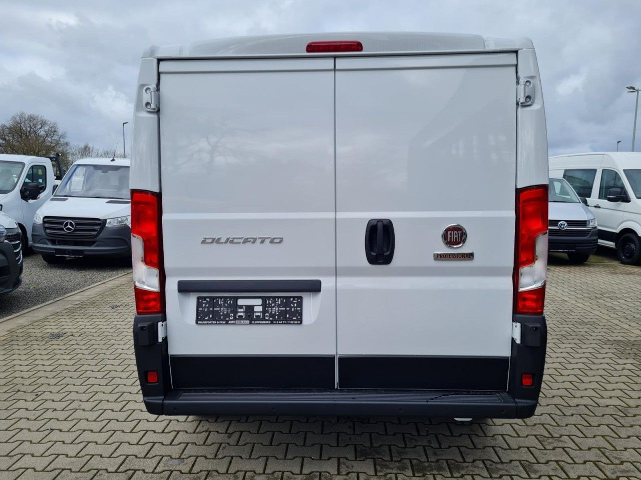 Fiat Ducato 30 Kasten L1H1 KLIMA PDC TEMPOMAT - Malá dodávka: obrázok 5 Fiat Ducato 30 Kasten L1H1 KLIMA PDC TEMPOMAT - Malá dodávka: obrázok 5