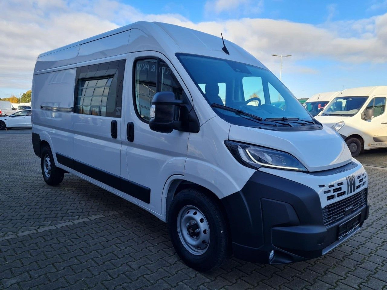 Fiat Ducato 35 Kasten Doka 6-Sitze L3H2 AG KLIMA Navi - Furgon, Dodávkа s dvojitou kabínou: obrázok 3 Fiat Ducato 35 Kasten Doka 6-Sitze L3H2 AG KLIMA Navi - Furgon, Dodávkа s dvojitou kabínou: obrázok 3