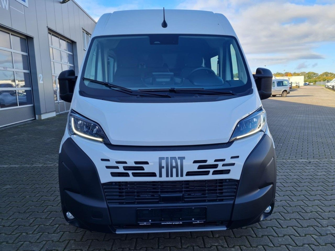 Fiat Ducato 35 Kasten Doka 6-Sitze L3H2 AG KLIMA Navi - Furgon, Dodávkа s dvojitou kabínou: obrázok 2 Fiat Ducato 35 Kasten Doka 6-Sitze L3H2 AG KLIMA Navi - Furgon, Dodávkа s dvojitou kabínou: obrázok 2