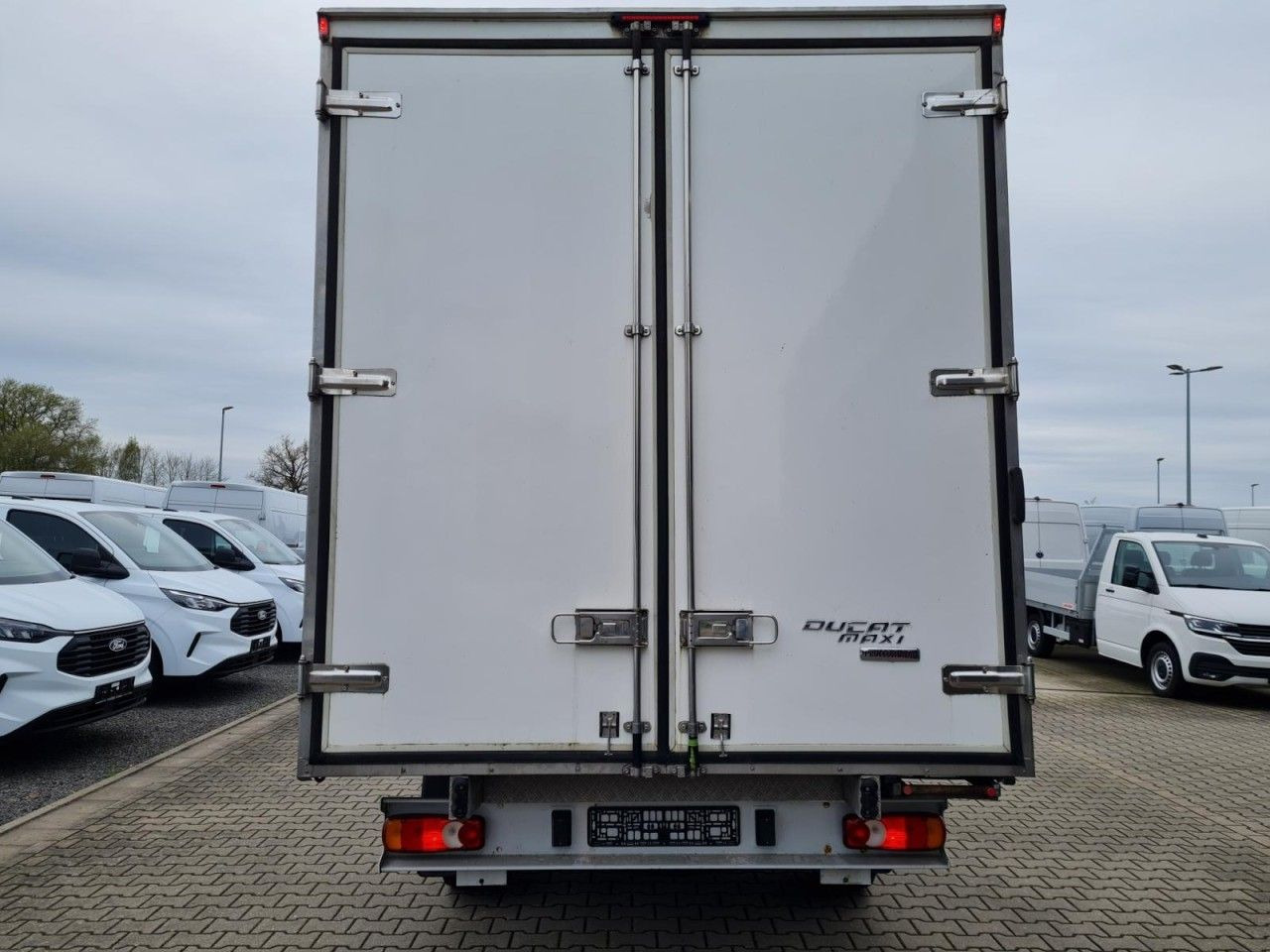 Fiat Ducato 35 Koffer 150 maxi Multijet Klima - Dodávka skriňová nadstavba: obrázok 5 Fiat Ducato 35 Koffer 150 maxi Multijet Klima - Dodávka skriňová nadstavba: obrázok 5