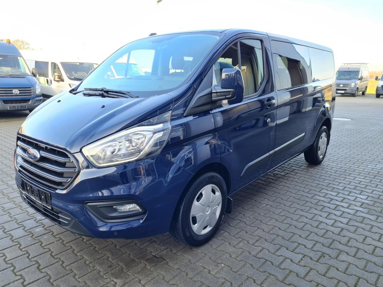 Ford Transit Custom Kombi 320 L2 Trend 9 Sitze PDC - Minibus, Mikrobus: obrázok 3 Ford Transit Custom Kombi 320 L2 Trend 9 Sitze PDC - Minibus, Mikrobus: obrázok 3