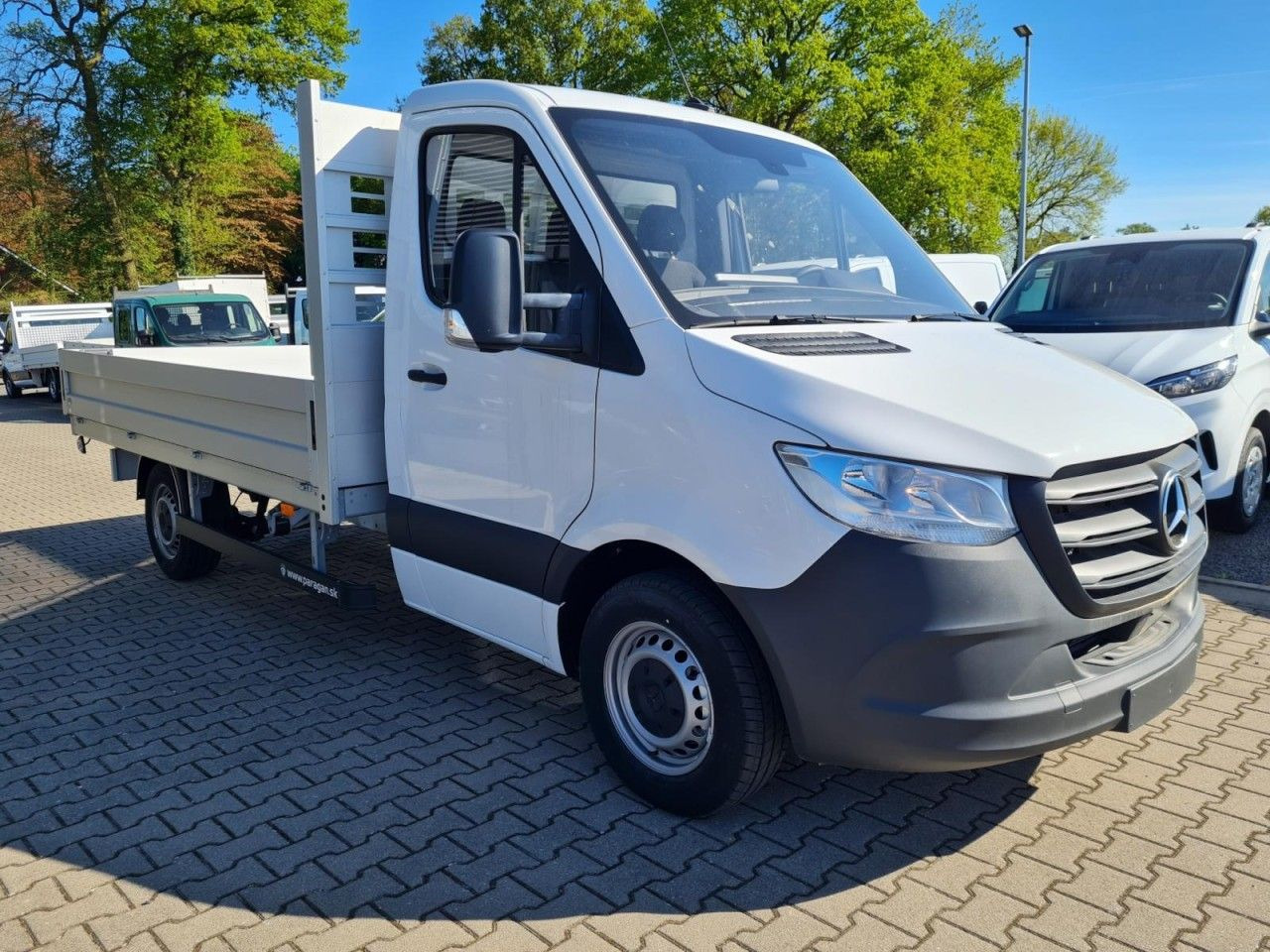 Mercedes-Benz Sprinter 315 CDI Pritsche MR L3 KLIMA TEMPOMAT - Dodávka valník: obrázok 3 Mercedes-Benz Sprinter 315 CDI Pritsche MR L3 KLIMA TEMPOMAT - Dodávka valník: obrázok 3