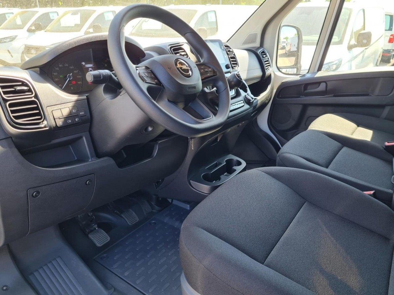 Furgon Opel Movano 35 Cargo Kasten L2H2 KLIMA KOMFORT PDC TE: obrázok 8