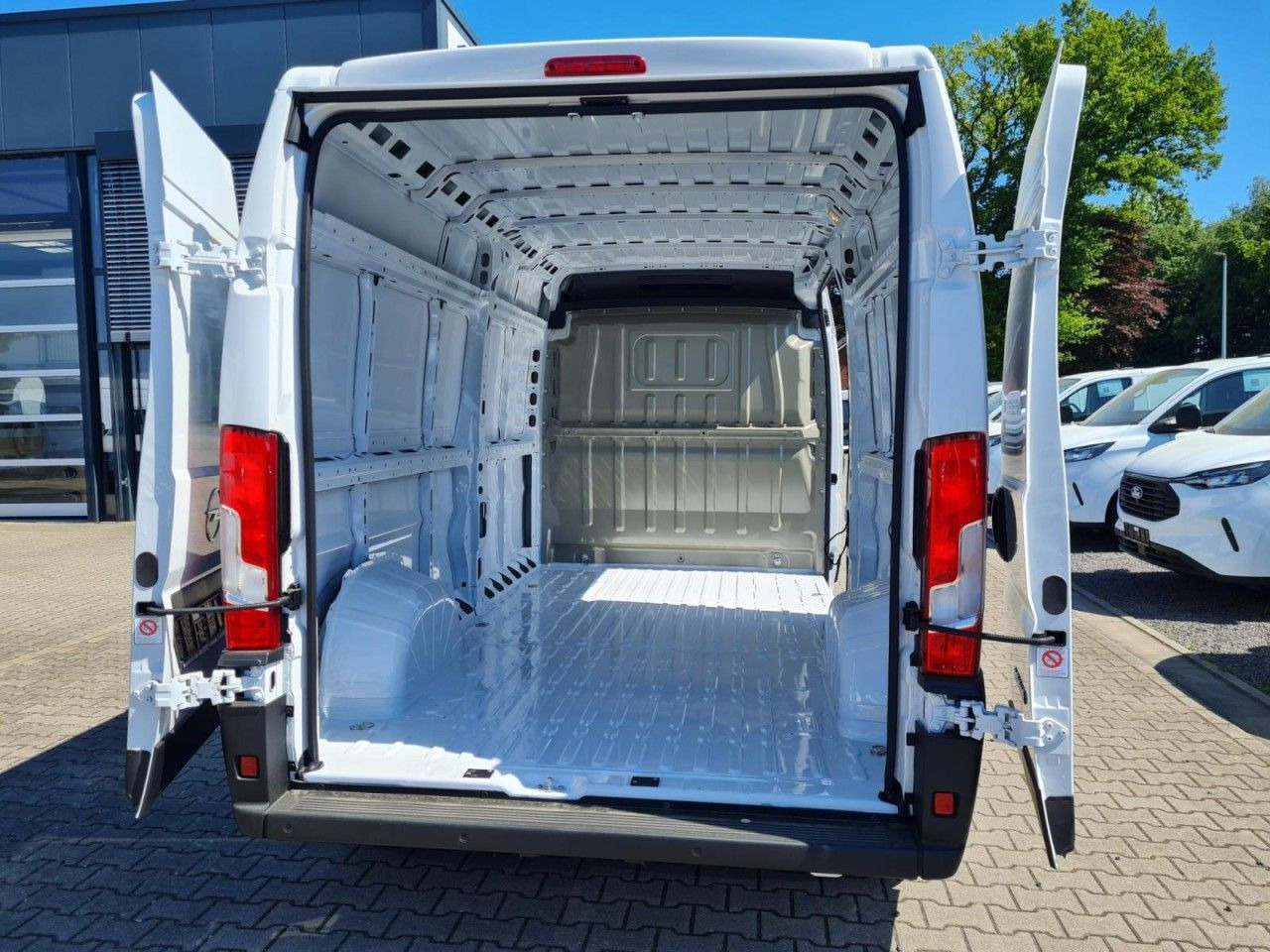 Furgon Opel Movano 35 Cargo Kasten L2H2 KLIMA KOMFORT PDC TE: obrázok 16
