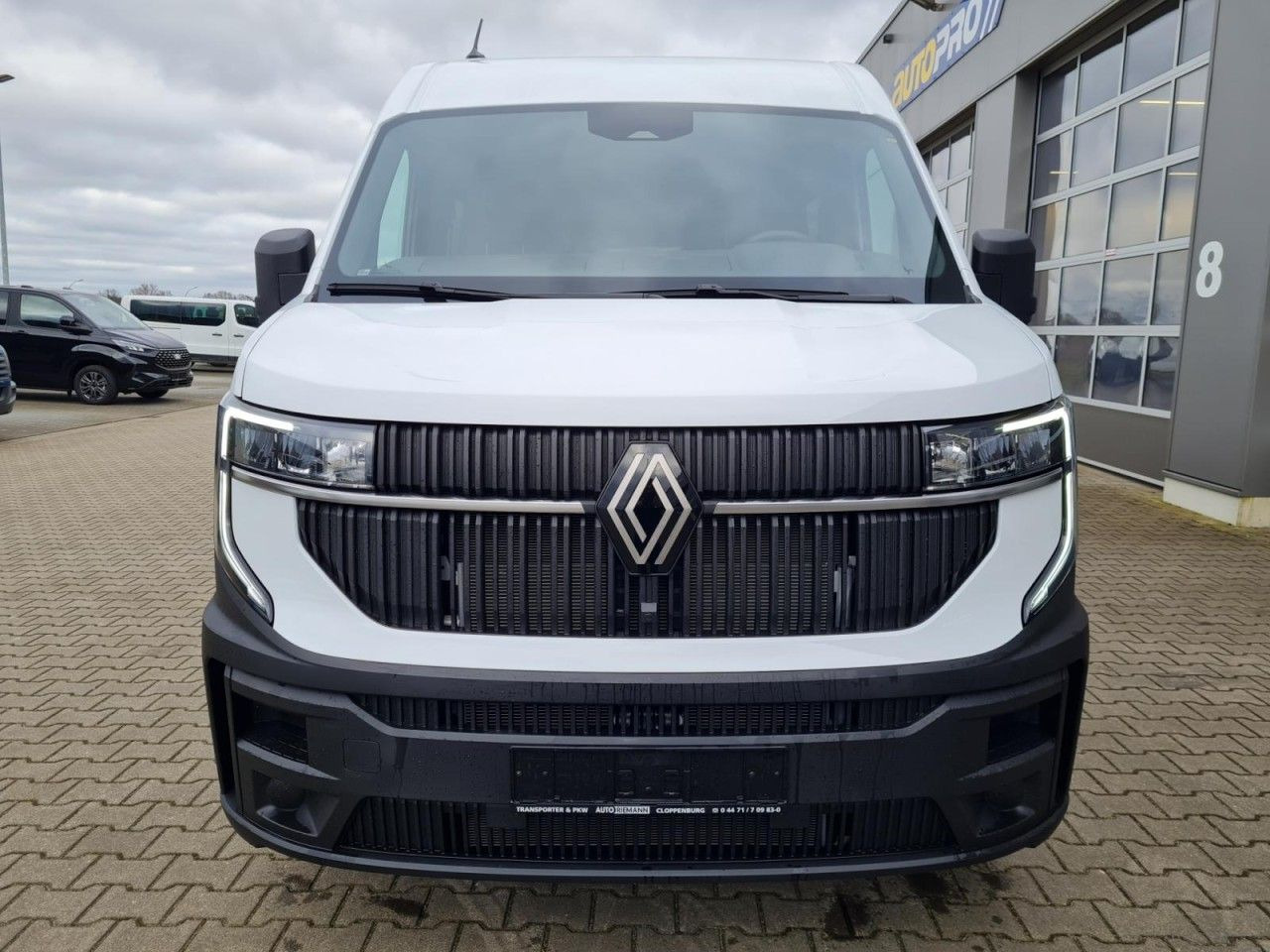 Renault Master 35 Kasten L3 Doka 7-Sitze KLIMA TEMPOMAT - Furgon, Dodávkа s dvojitou kabínou: obrázok 2 Renault Master 35 Kasten L3 Doka 7-Sitze KLIMA TEMPOMAT - Furgon, Dodávkа s dvojitou kabínou: obrázok 2
